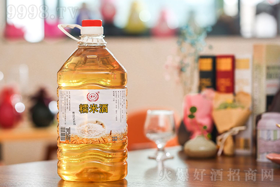 12���S�ϻ����ƃr���S��Ŵ�׾�2.5L�r���������X��